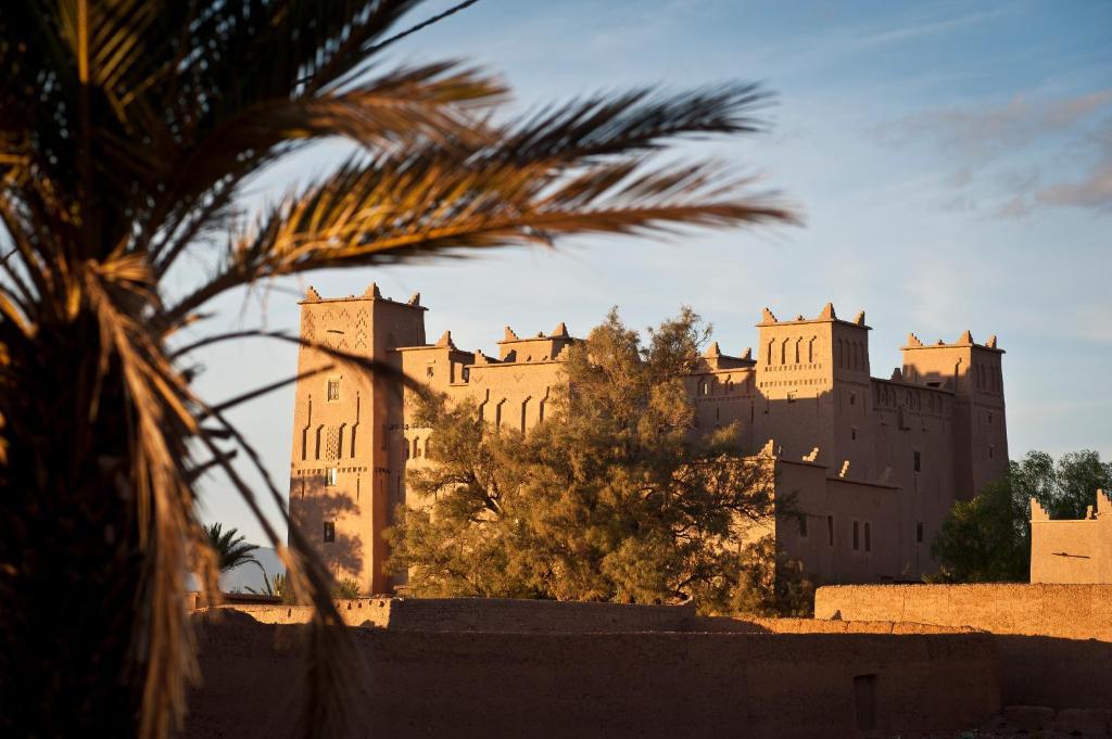 Отель Kasbah Ait Ben Moro Скура Экстерьер фото